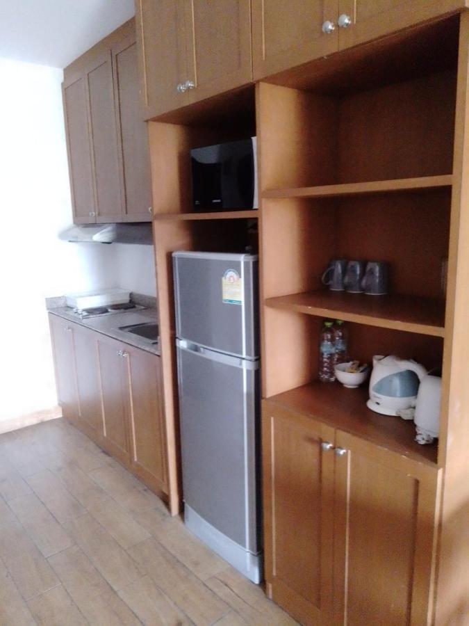 View Talay 6 Suite Apartments Pattaya Exterior photo
