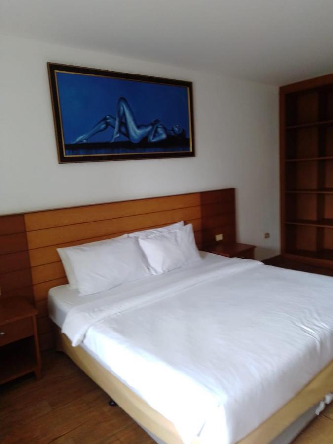 View Talay 6 Suite Apartments Pattaya Exterior photo