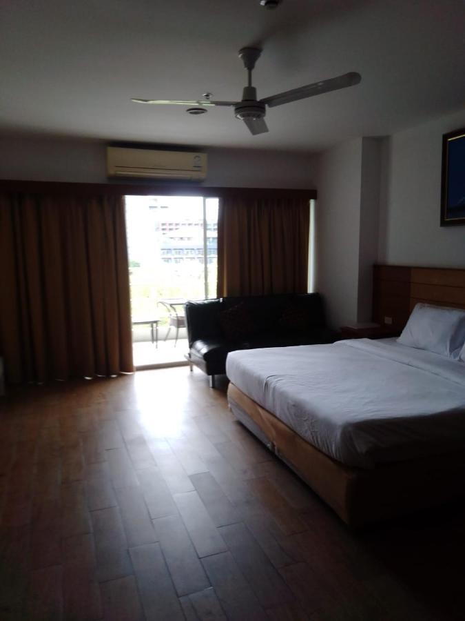 View Talay 6 Suite Apartments Pattaya Exterior photo
