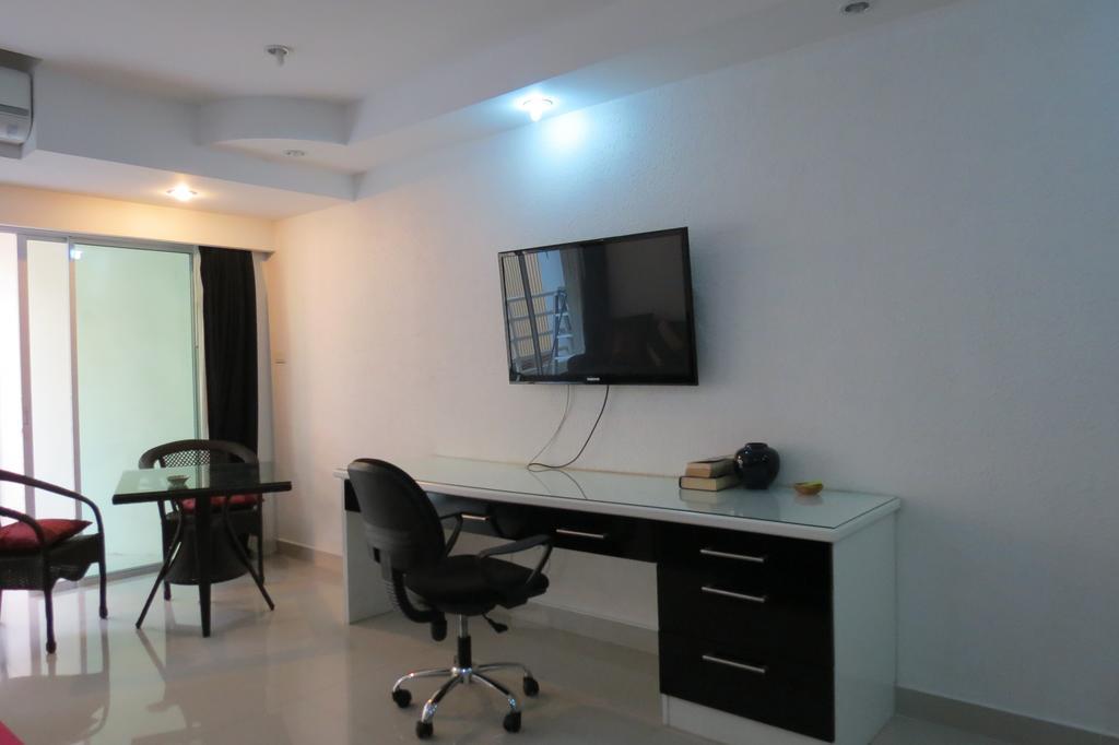 View Talay 6 Suite Apartments Pattaya Exterior photo