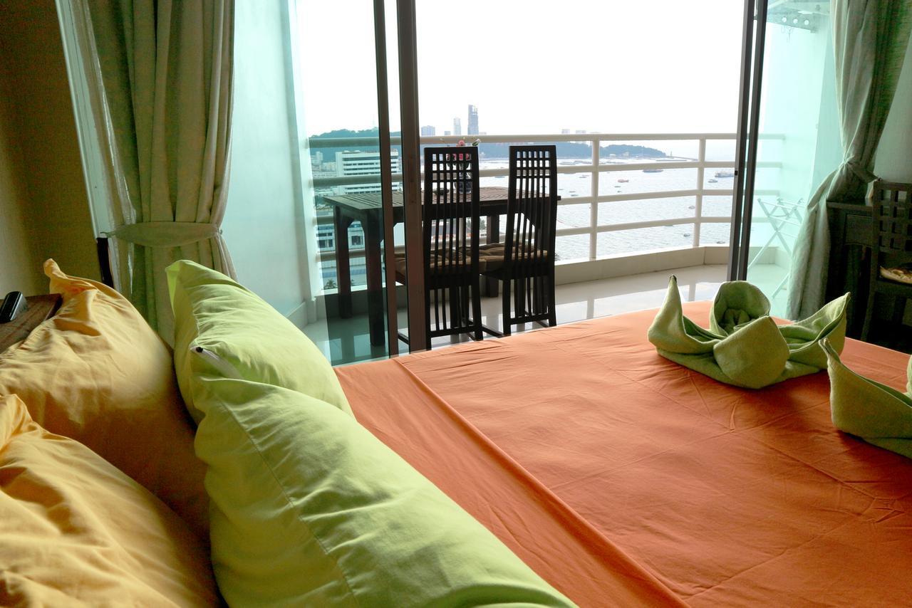 View Talay 6 Suite Apartments Pattaya Exterior photo