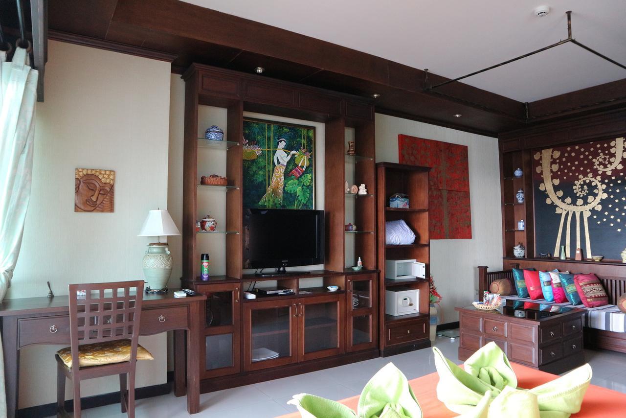 View Talay 6 Suite Apartments Pattaya Exterior photo