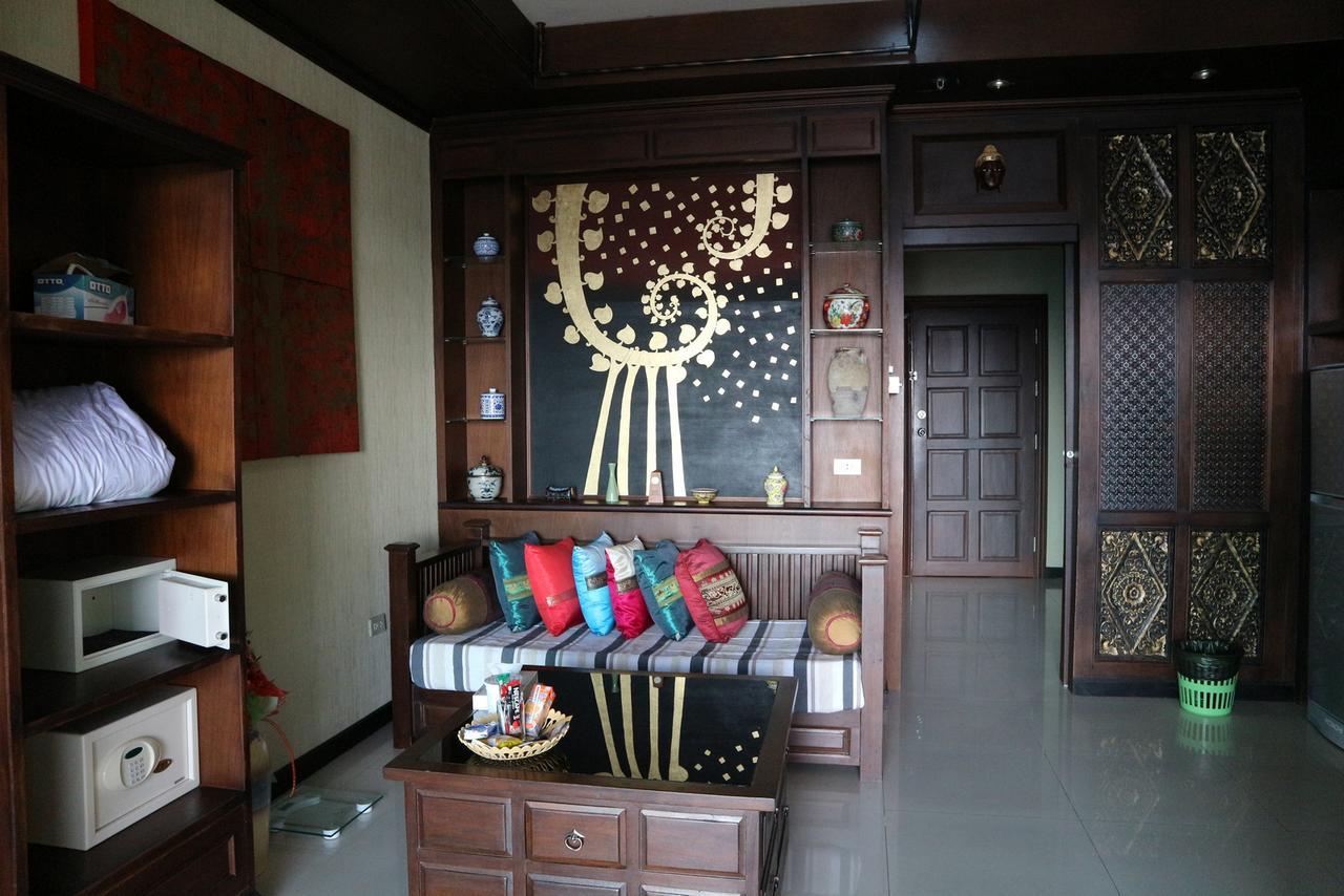 View Talay 6 Suite Apartments Pattaya Exterior photo